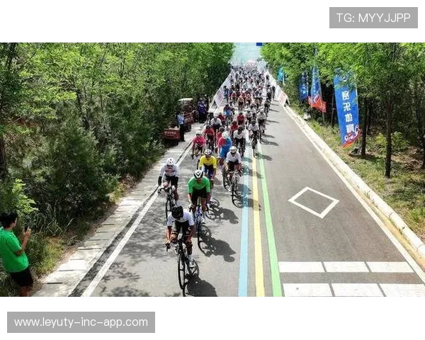 甘肃第五届自行车长征赛西固站发车 400 骑手竞速关山彩虹赛道 甘肃第五届自行车长征赛西固站发车 400 骑手竞速关山彩虹赛道